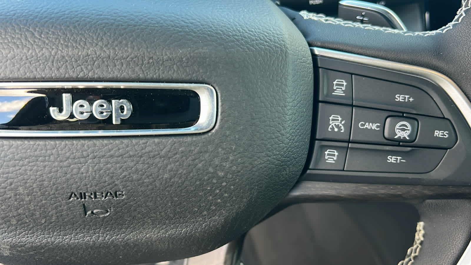 Thumbnail: 2026 Jeep Grand Cherokee L - 20