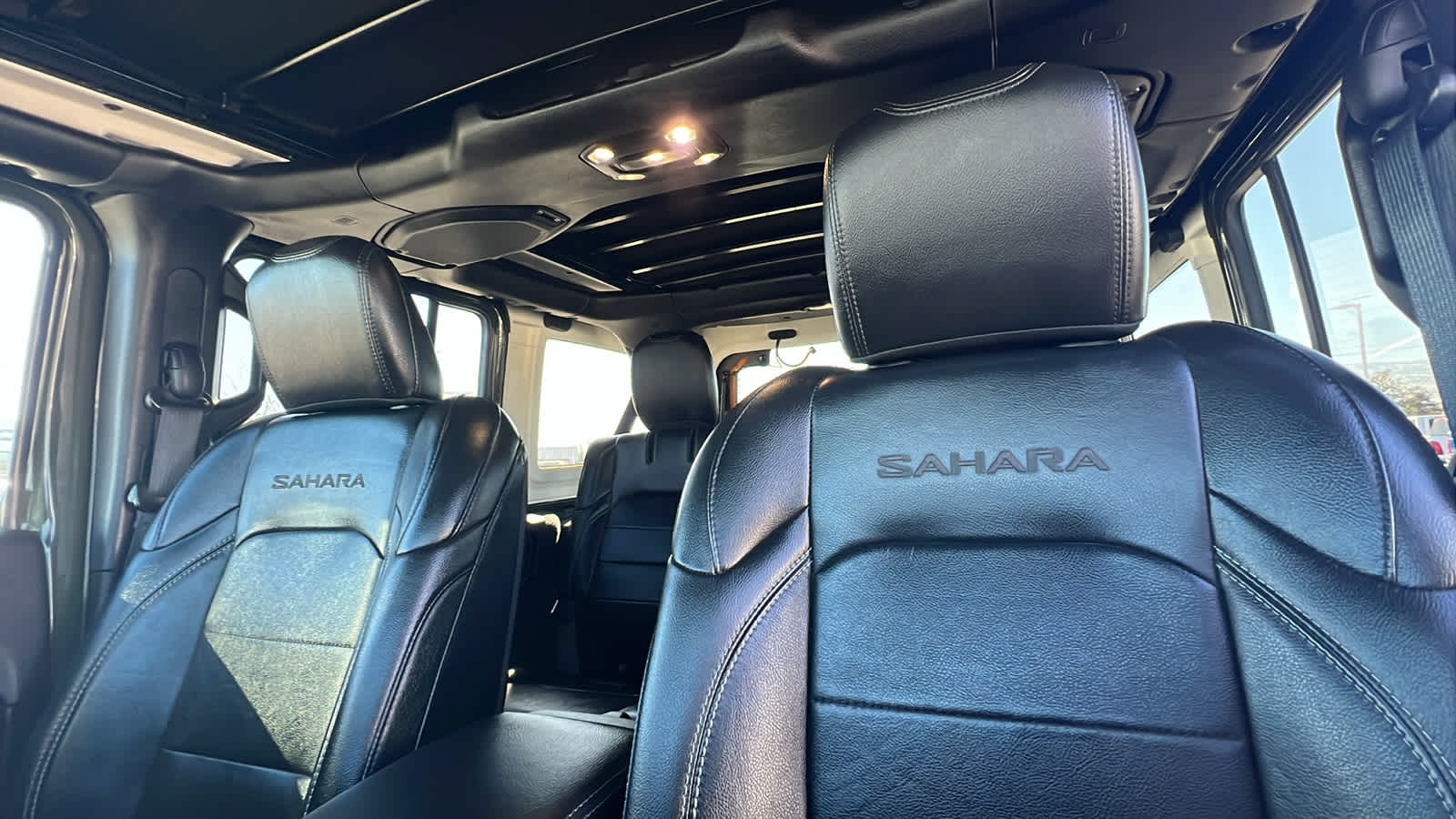 Thumbnail: 2023 Jeep Wrangler - 11