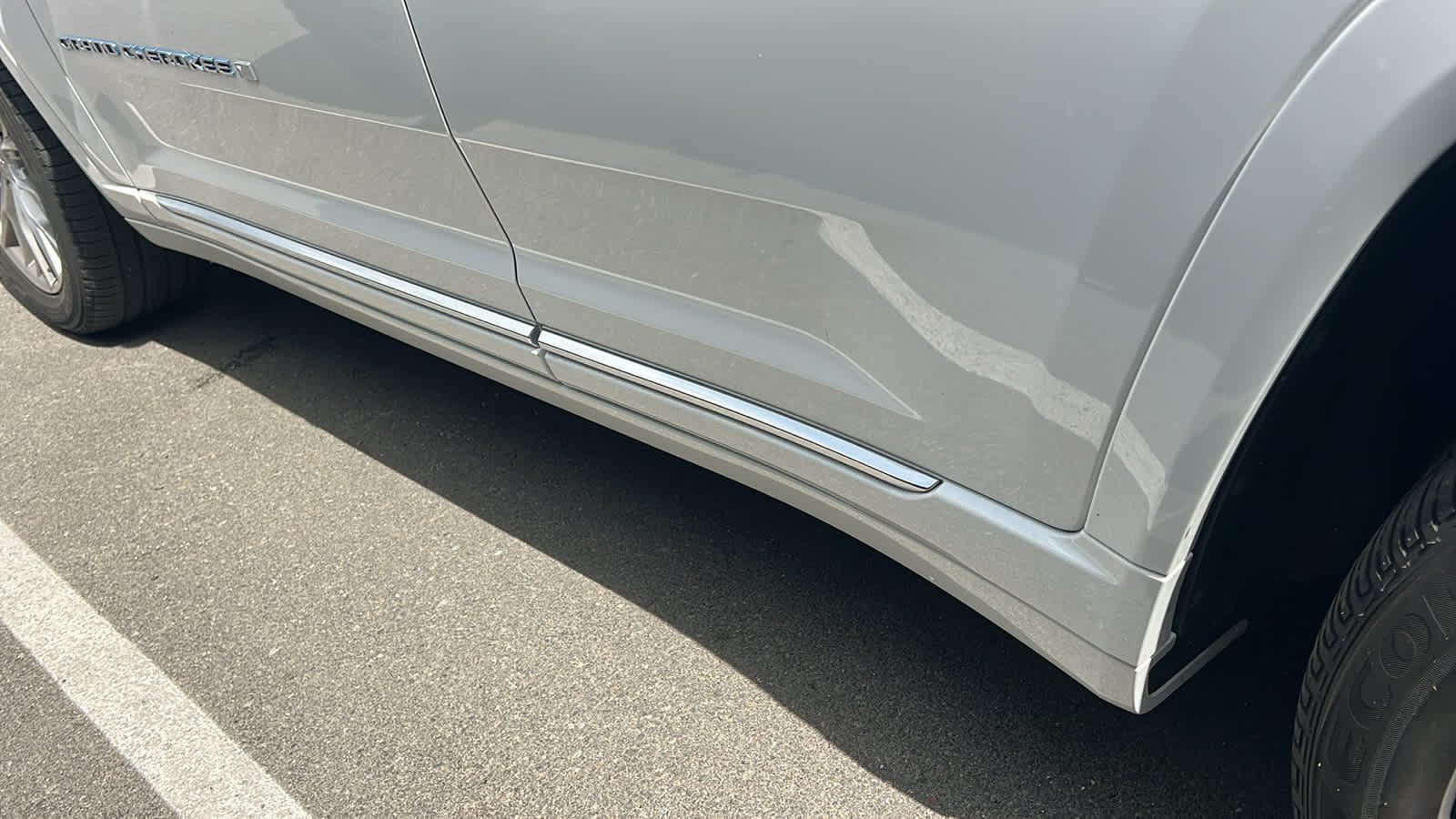 Thumbnail: 2022 Jeep Grand Cherokee - 11