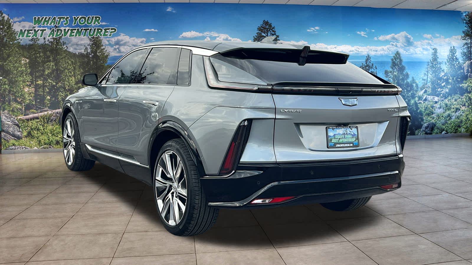 Thumbnail: 2024 Cadillac Lyriq - 7