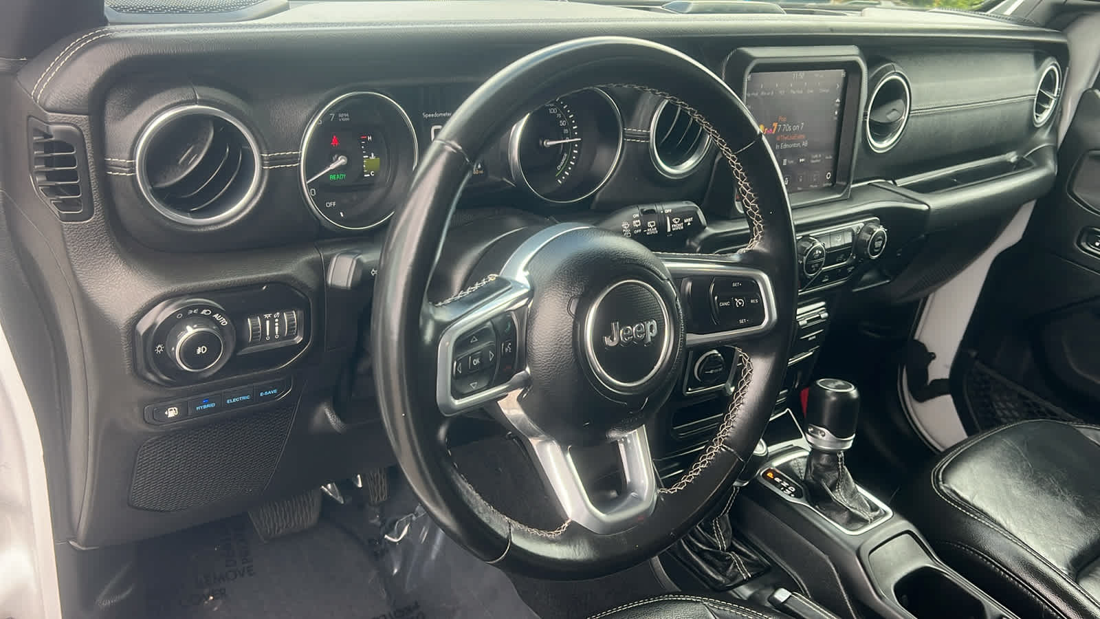 Thumbnail: 2021 Jeep Wrangler - 10