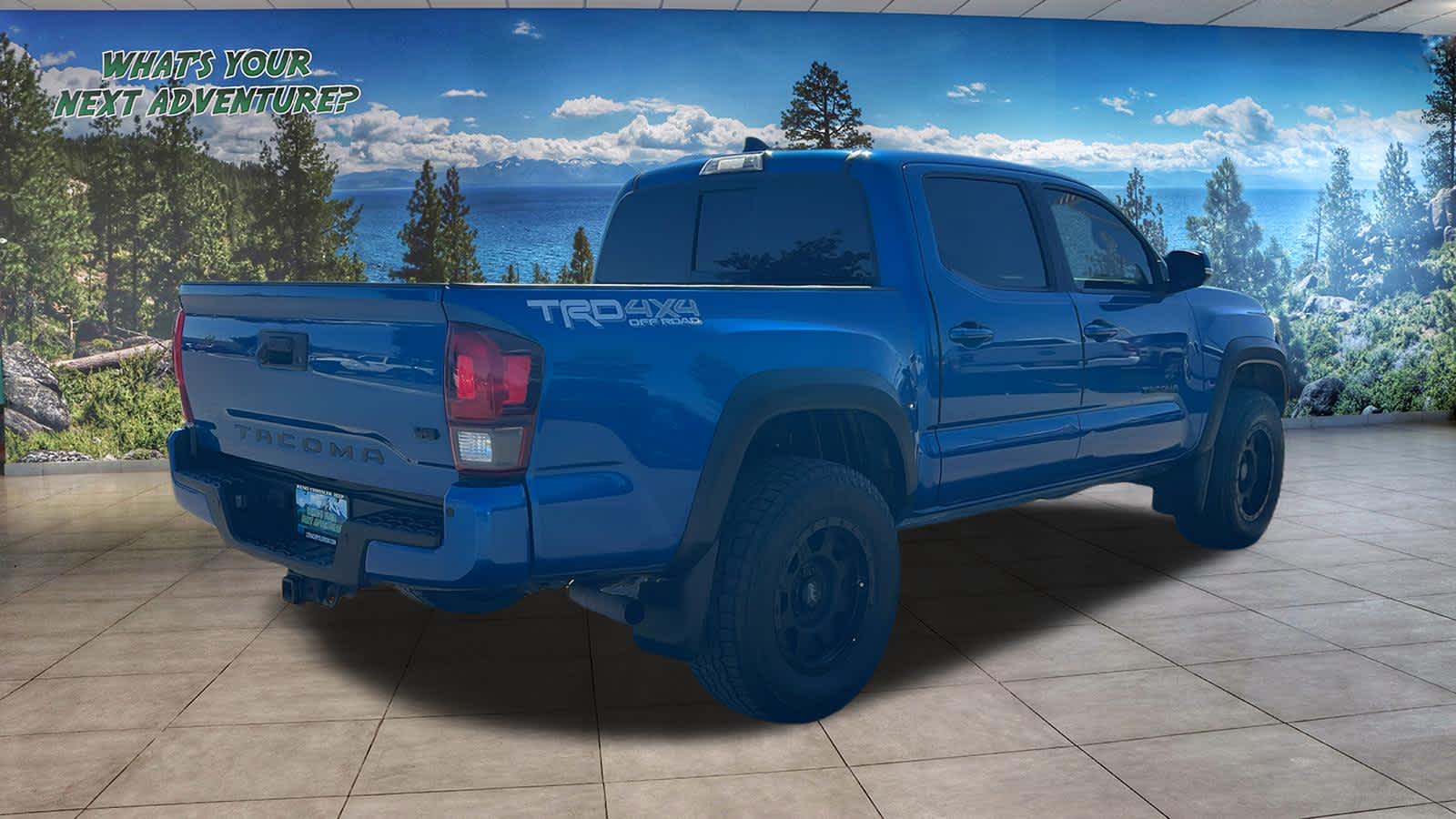 Thumbnail: 2018 Toyota Tacoma - 4