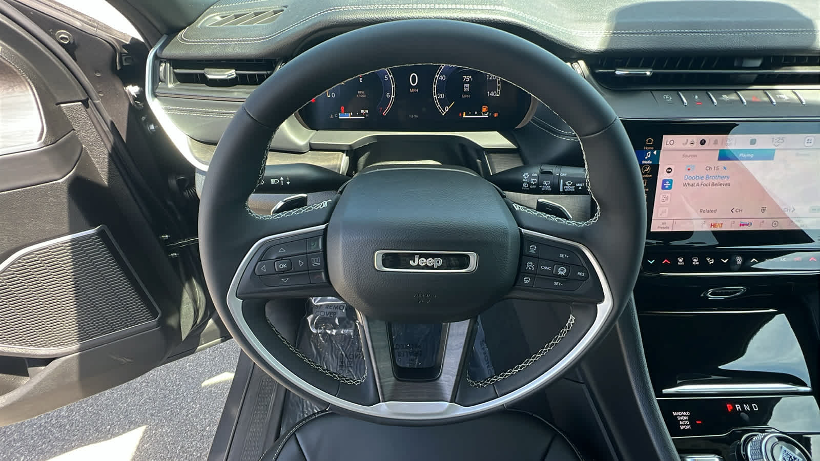 Thumbnail: 2026 Jeep Grand Cherokee - 18