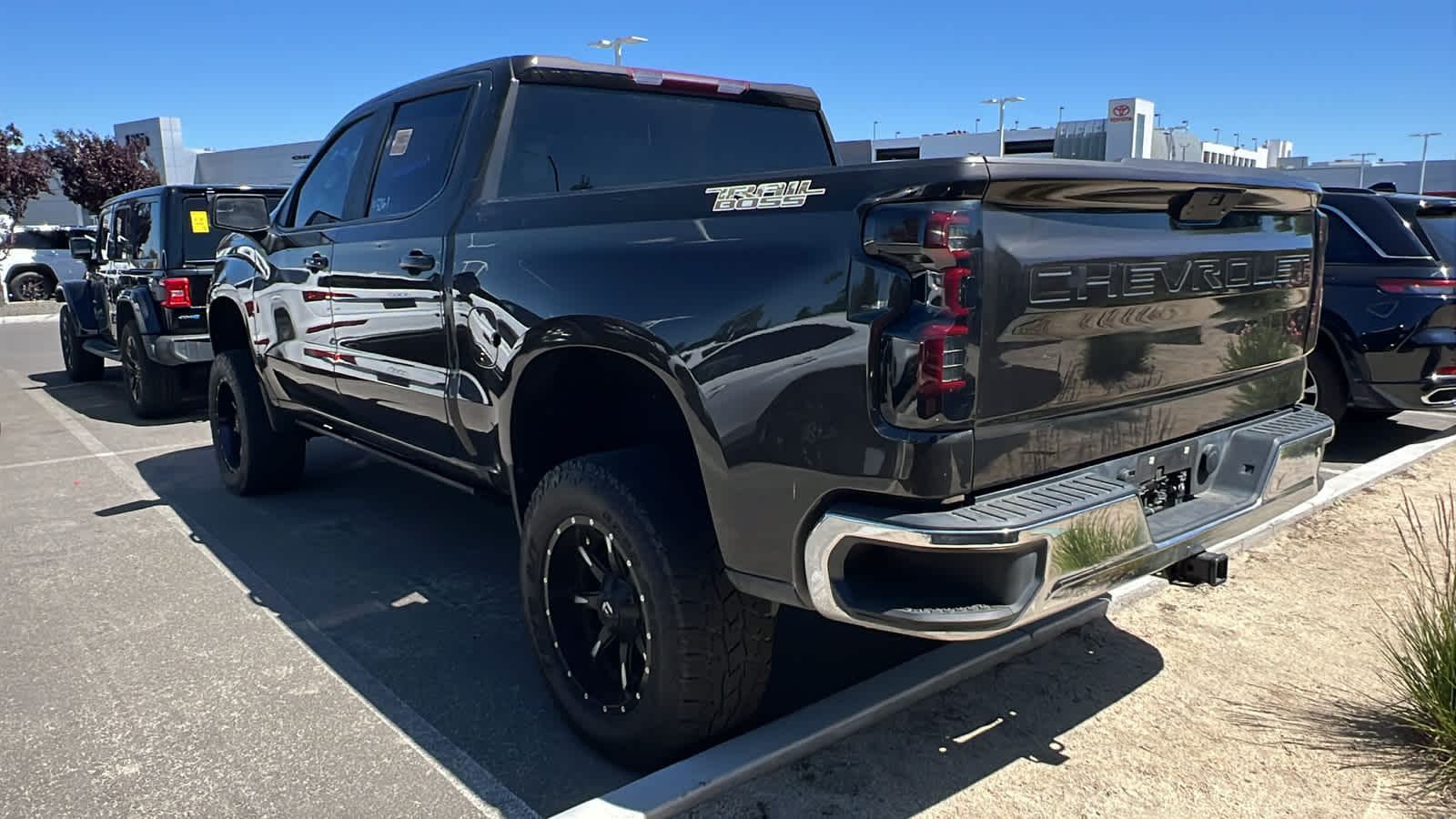 Thumbnail: 2021 Chevrolet Silverado 1500 - 7