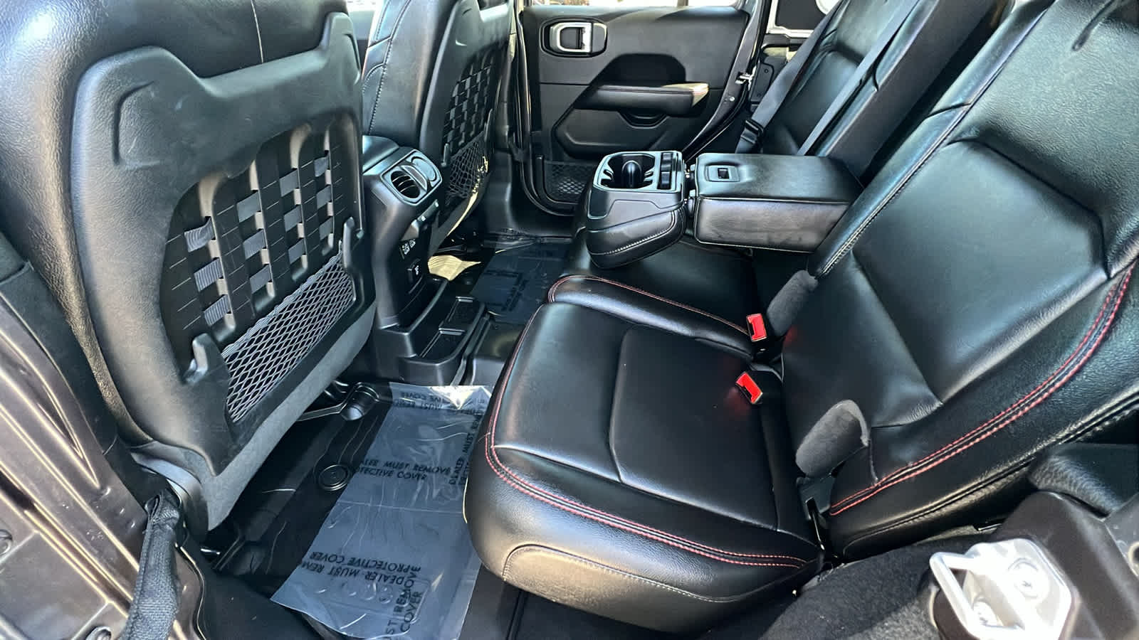 Thumbnail: 2020 Jeep Wrangler - 24