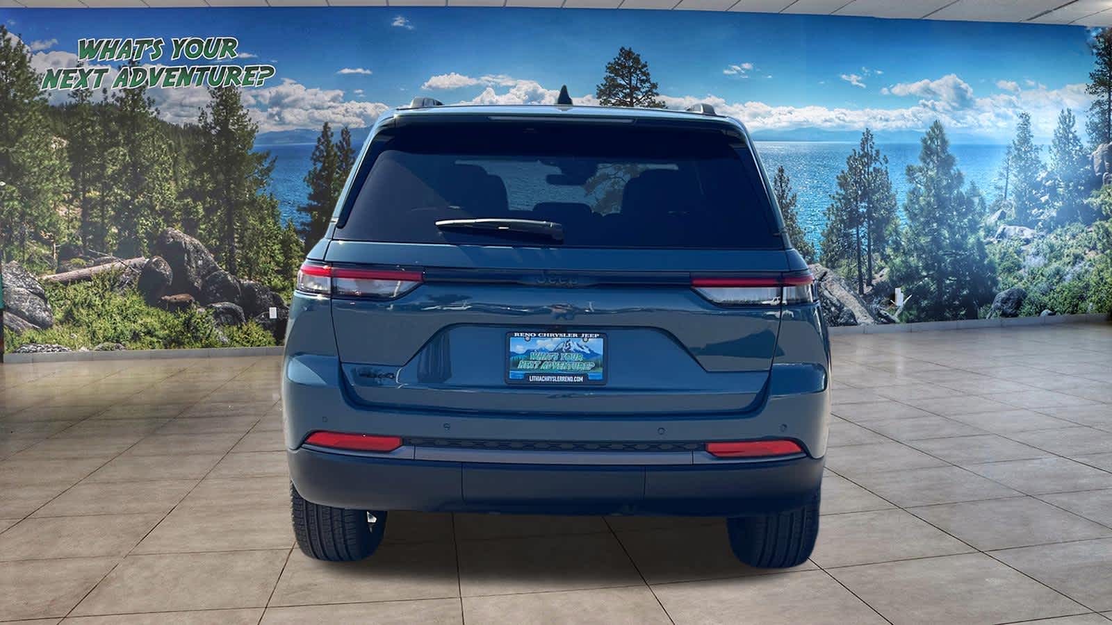 Thumbnail: 2026 Jeep Grand Cherokee - 6