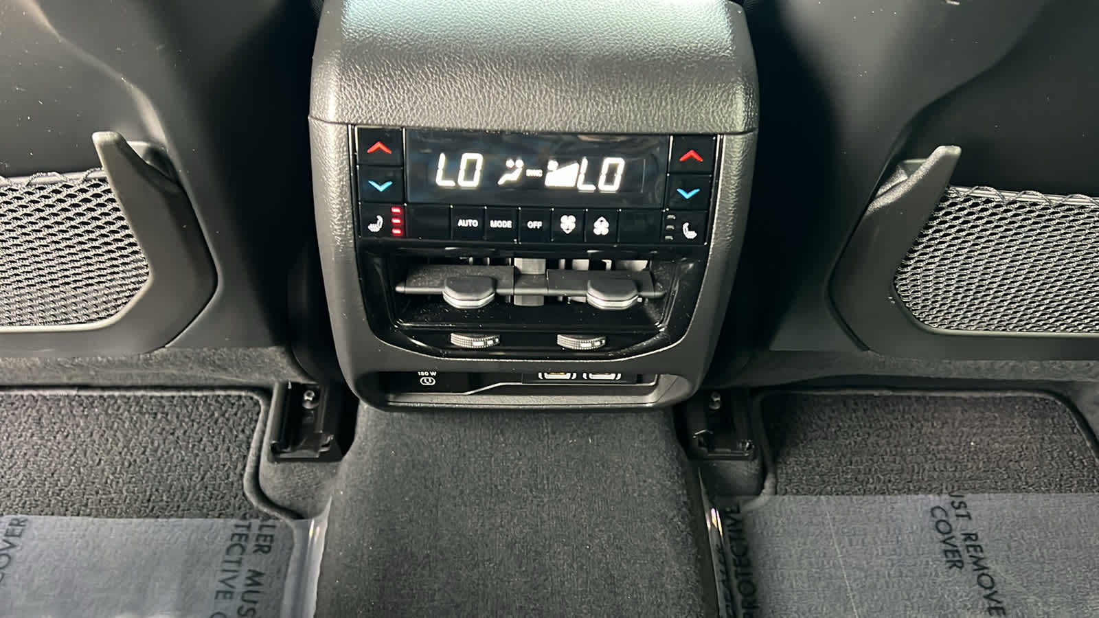 Thumbnail: 2022 Jeep Grand Cherokee - 25