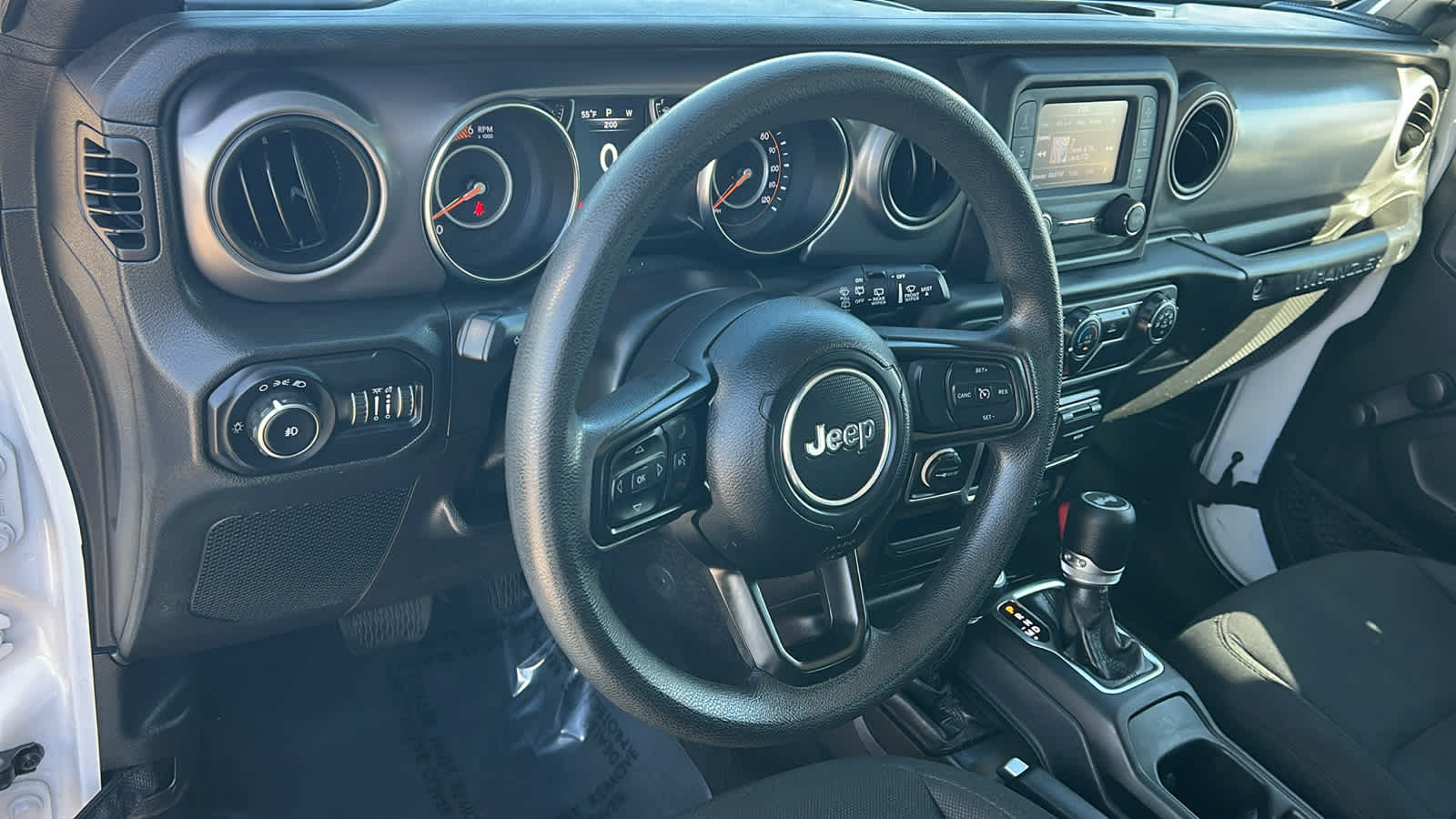 Thumbnail: 2021 Jeep Wrangler - 10