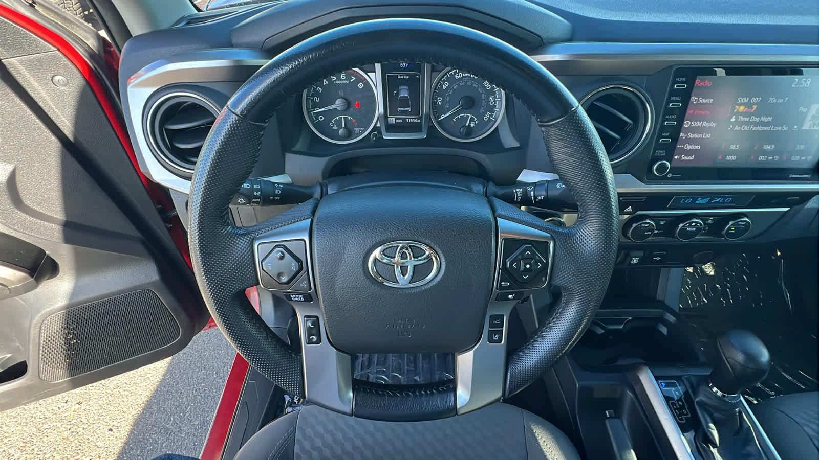 Thumbnail: 2023 Toyota Tacoma - 18