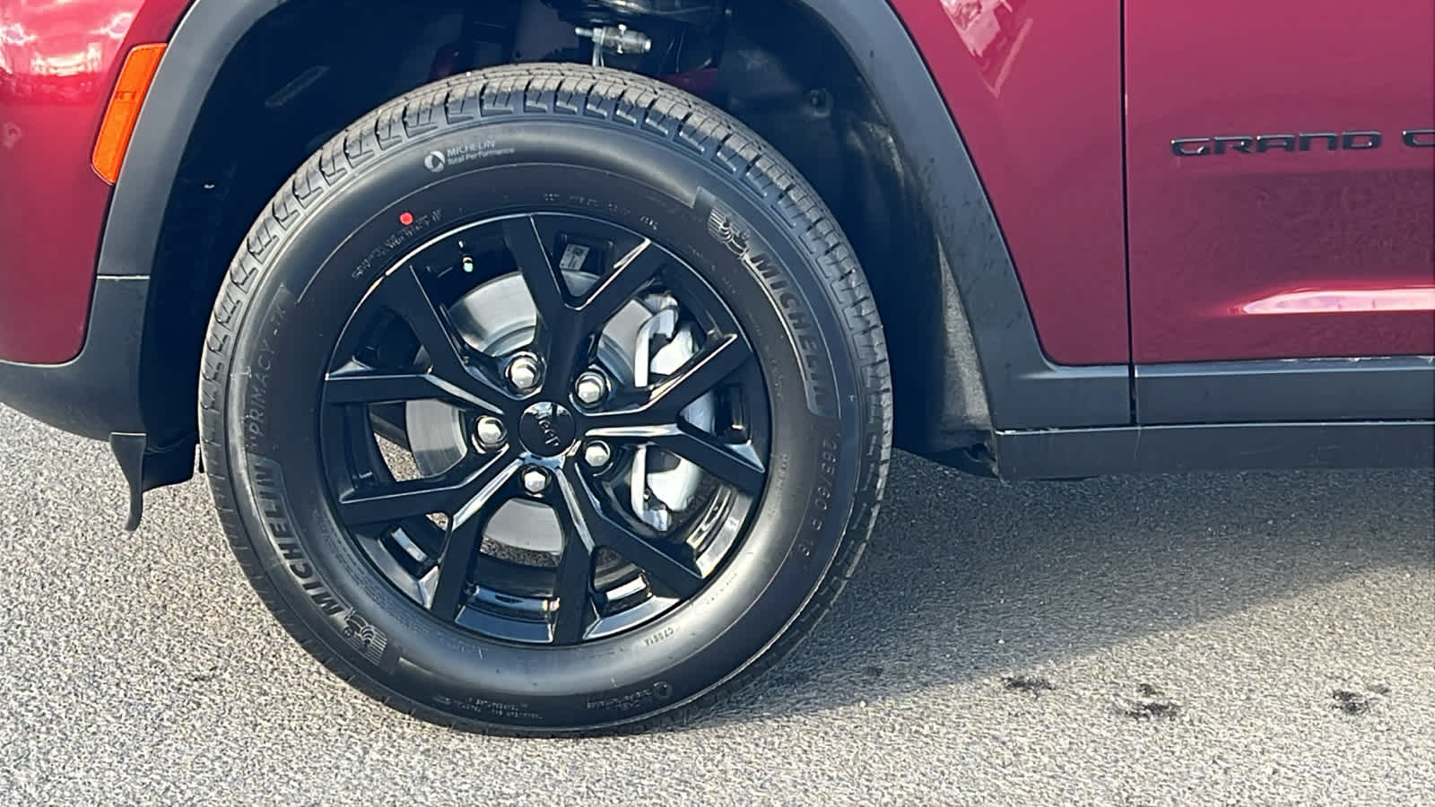 Thumbnail: 2026 Jeep Grand Cherokee - 9