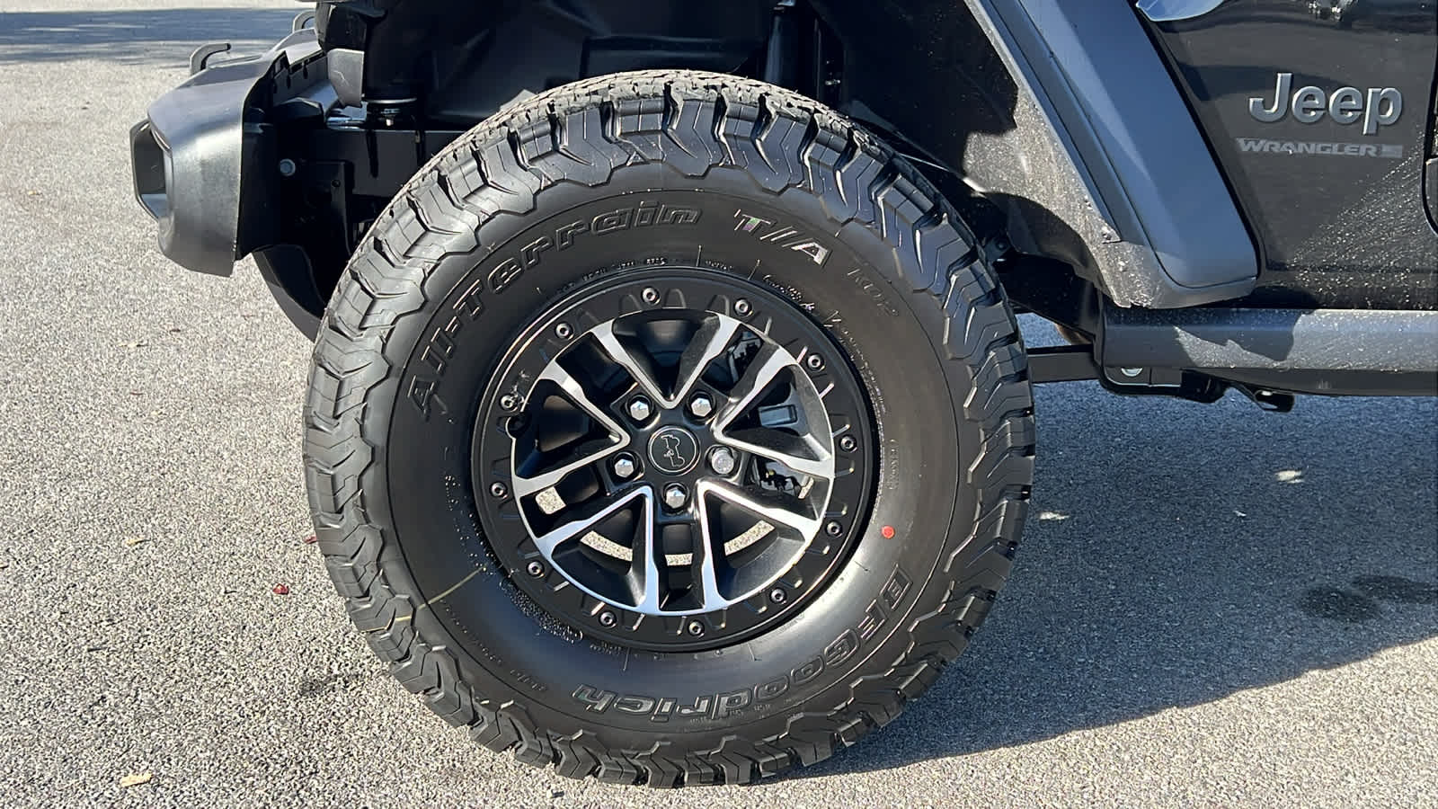 Thumbnail: 2026 Jeep Wrangler - 9