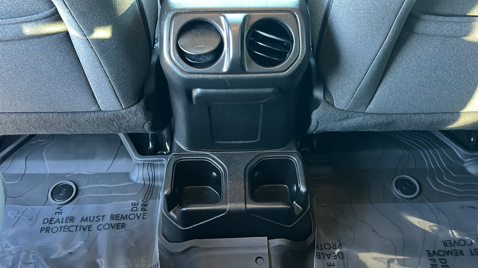 Thumbnail: 2024 Jeep Wrangler - 25