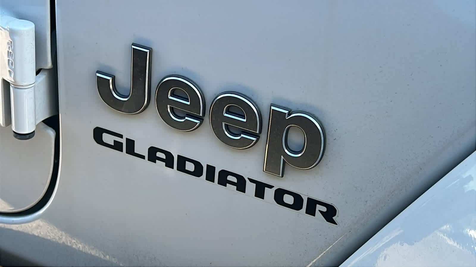 Thumbnail: 2021 Jeep Gladiator - 3