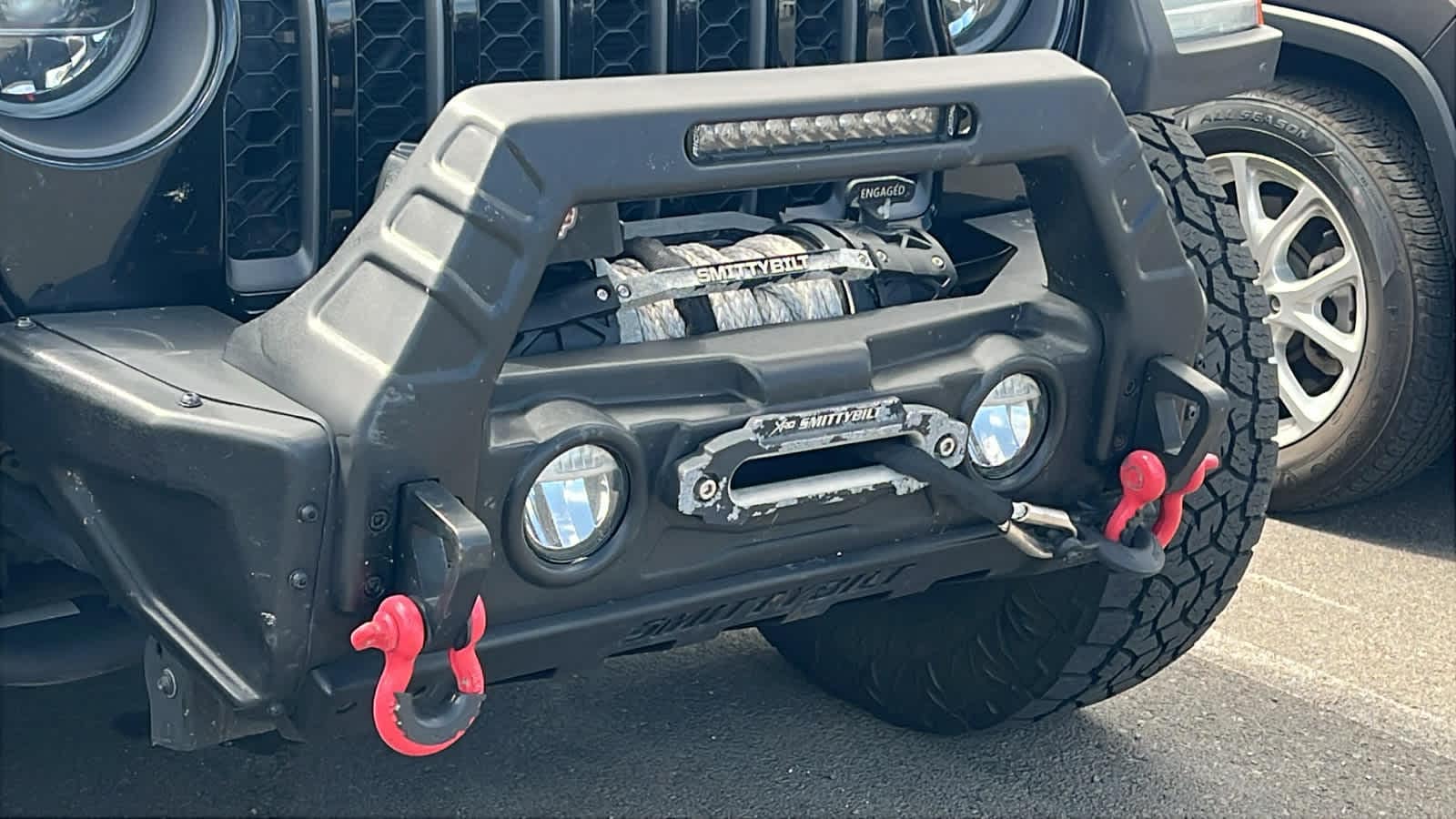 Thumbnail: 2020 Jeep Gladiator - 4