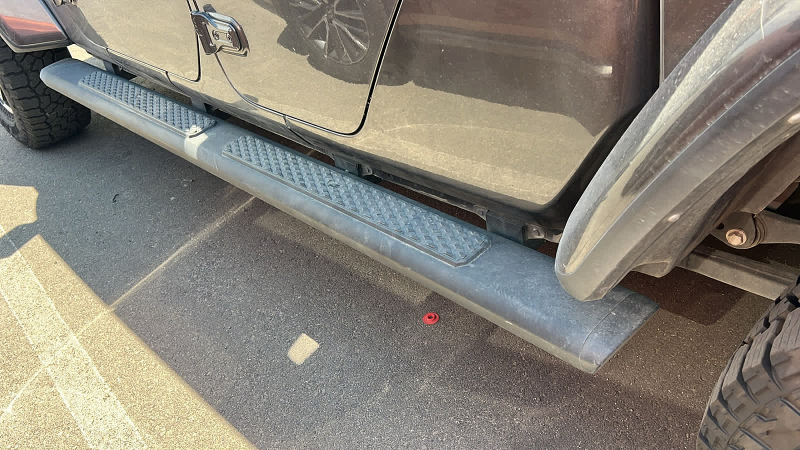 Thumbnail: 2021 Jeep Gladiator - 10