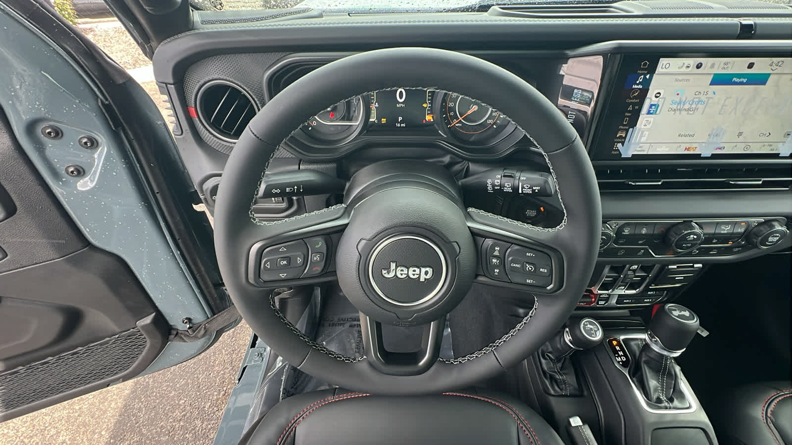 Thumbnail: 2026 Jeep Wrangler - 18