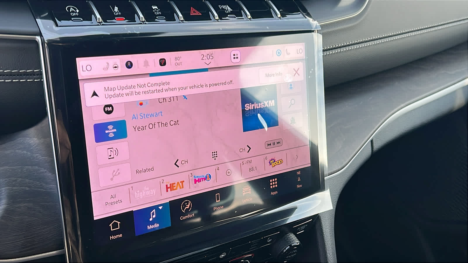 Thumbnail: 2025 Jeep Grand Cherokee - 15