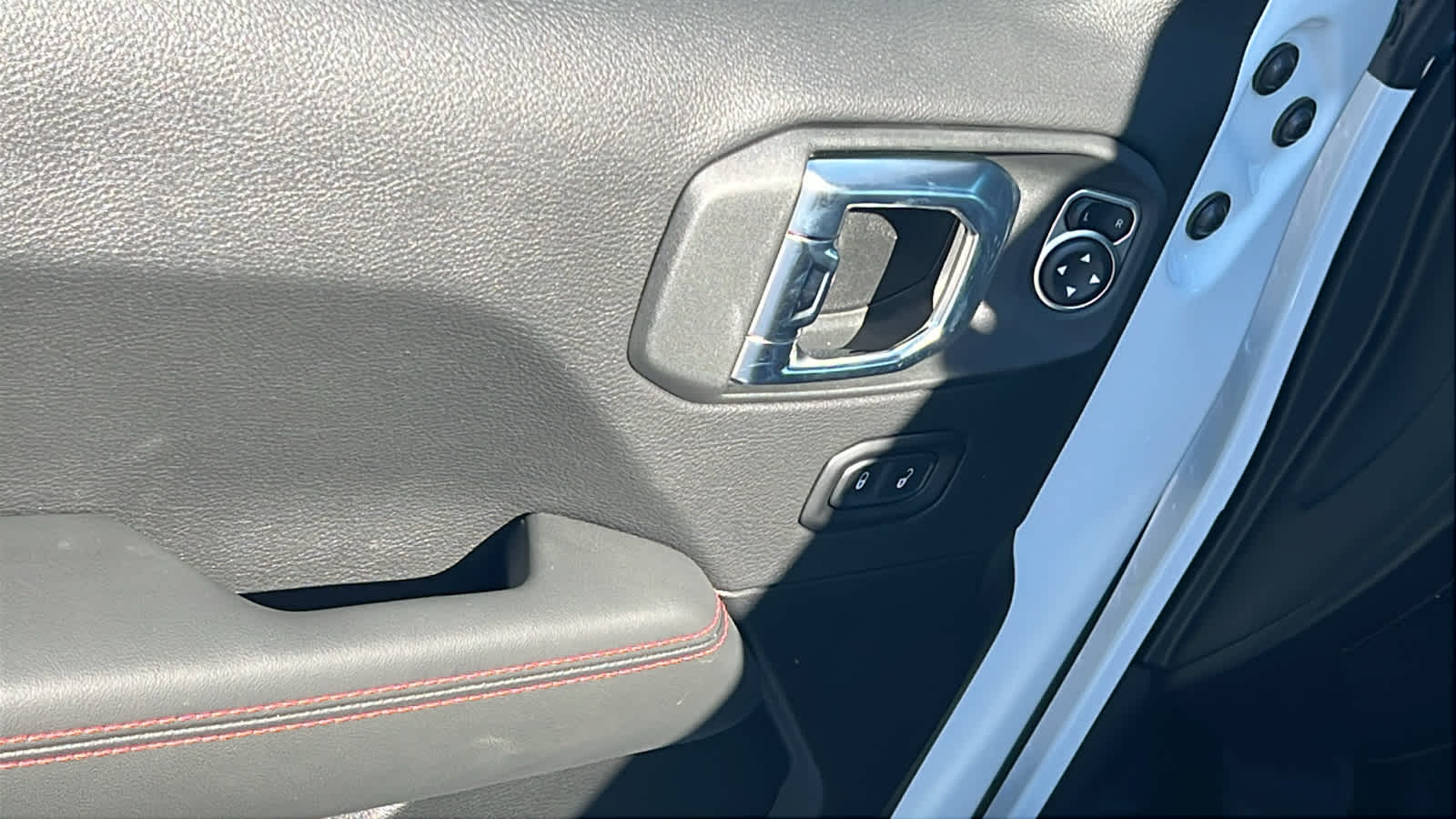 Thumbnail: 2026 Jeep Wrangler - 22