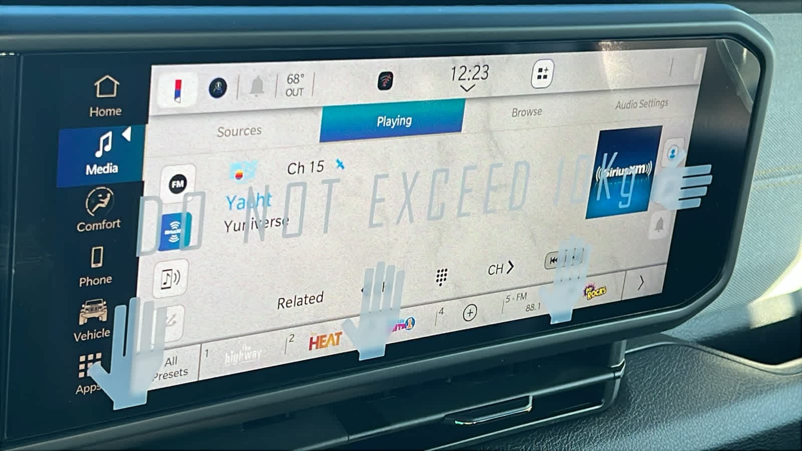 Thumbnail: 2026 Jeep Gladiator - 15