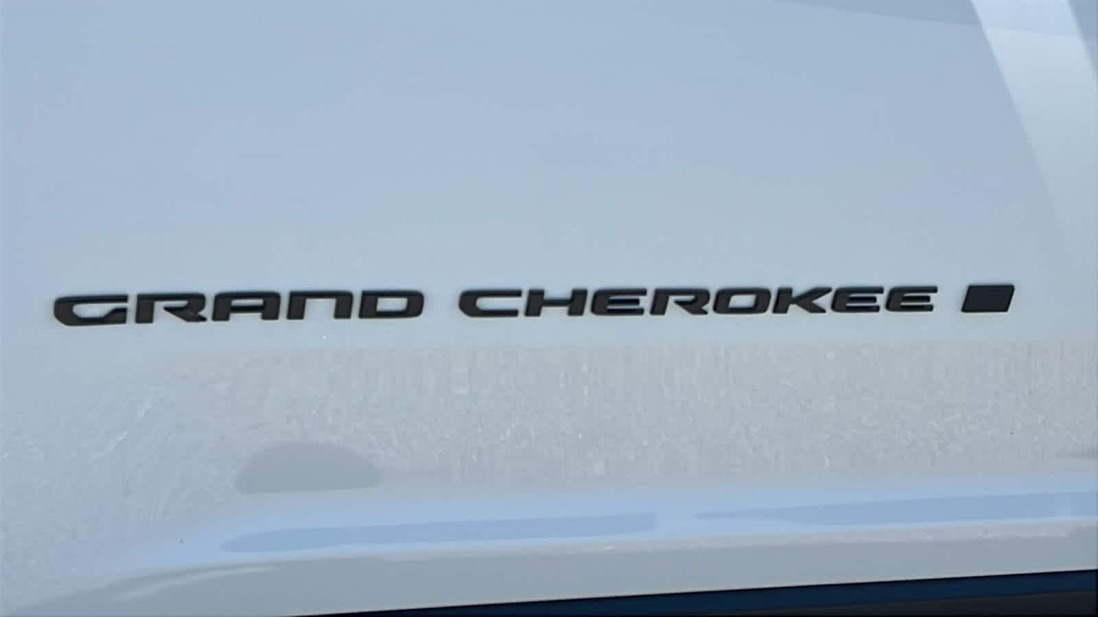 Thumbnail: 2026 Jeep Grand Cherokee L - 28