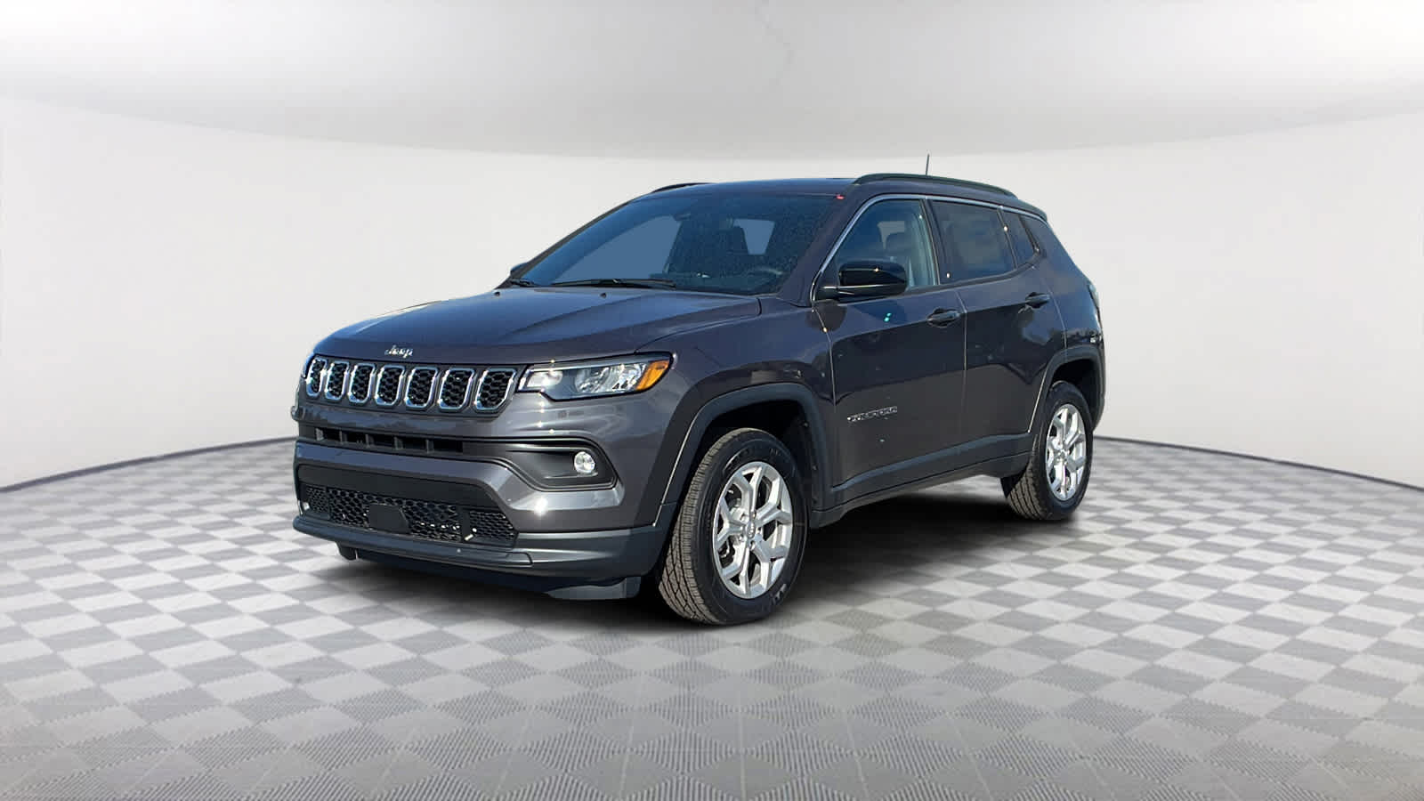 2024 Jeep Compass Latitude Hero Image