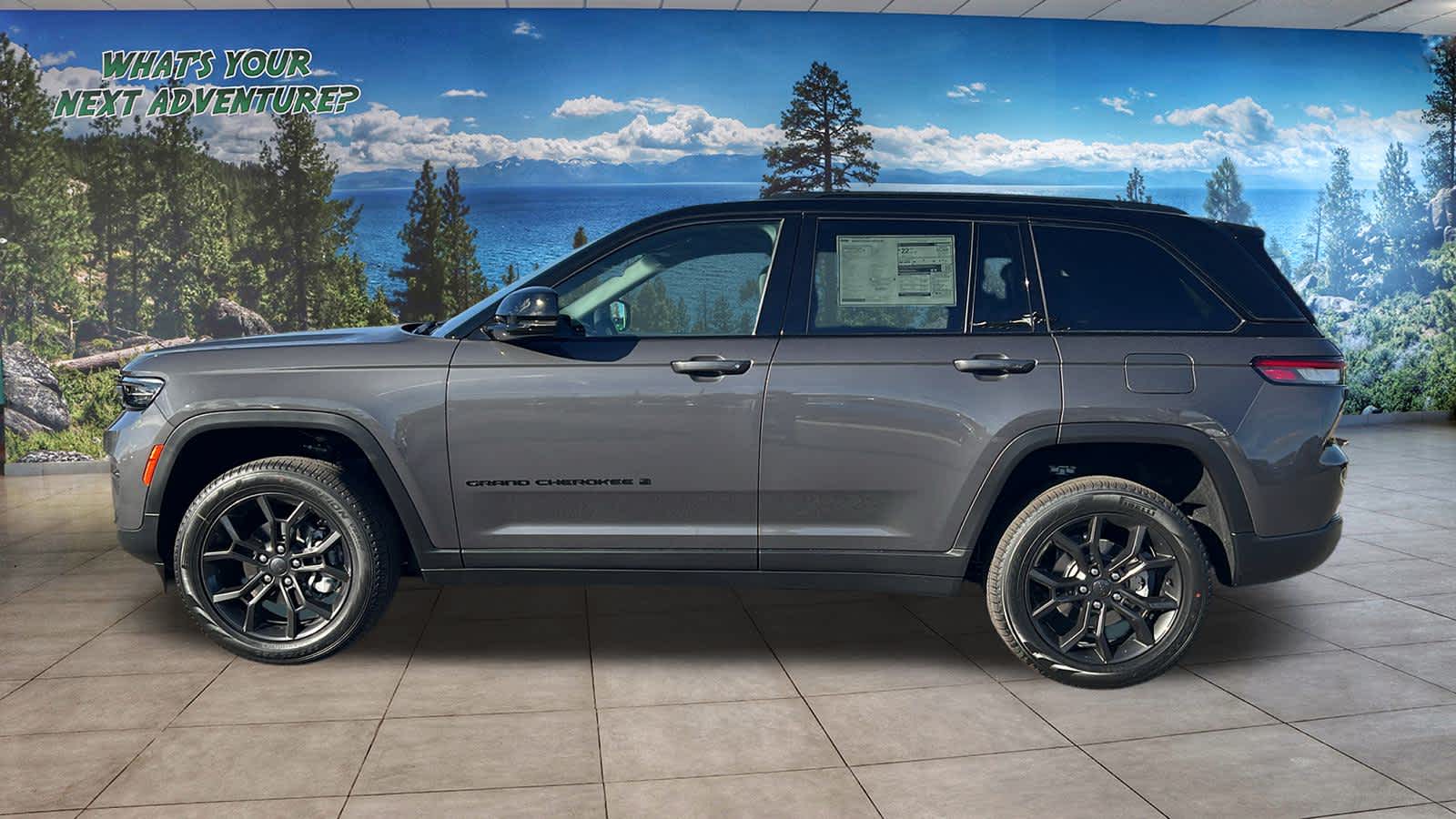 Thumbnail: 2025 Jeep Grand Cherokee - 8