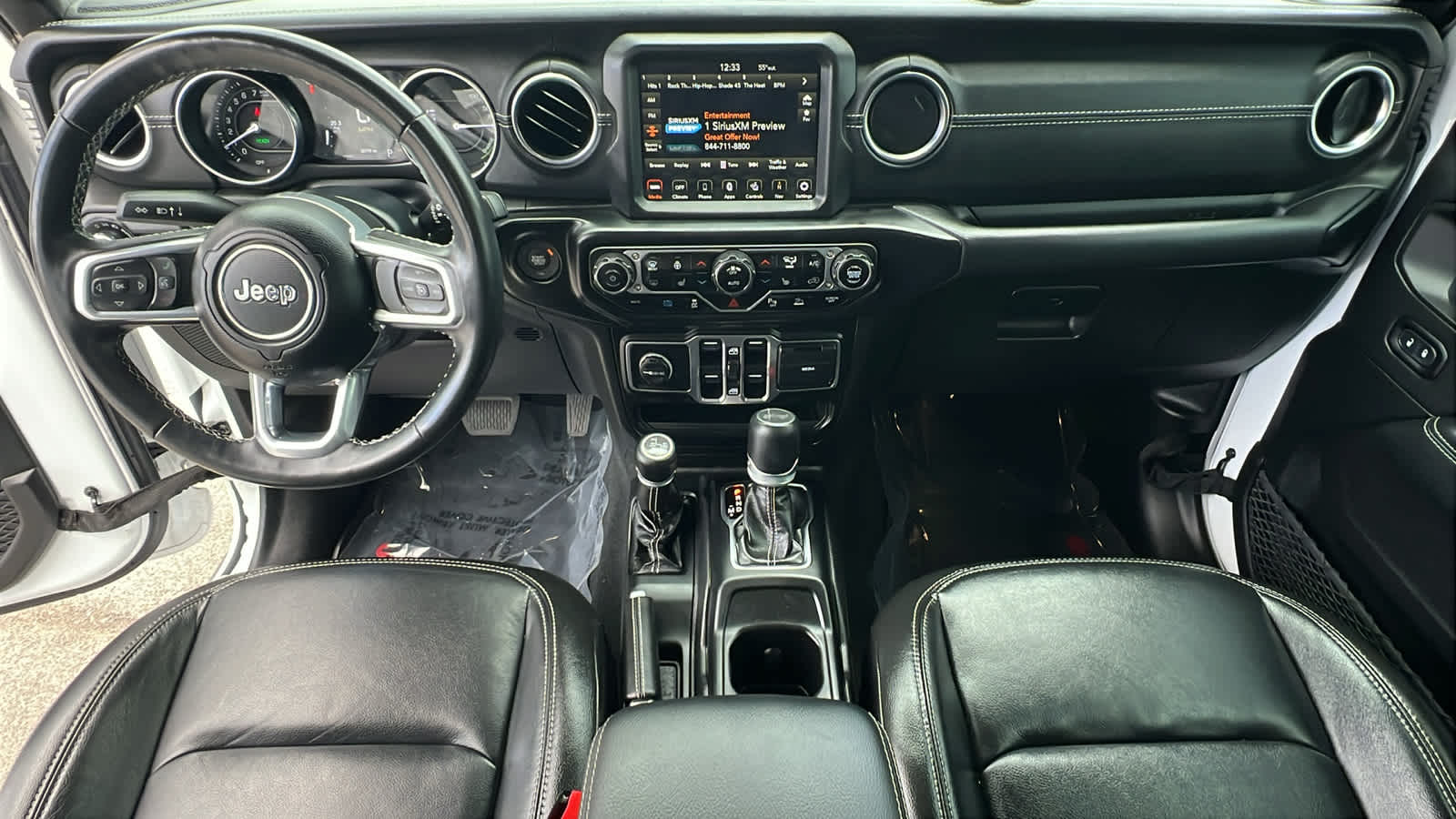 Thumbnail: 2022 Jeep Wrangler - 26