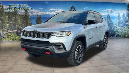 2026 Jeep Compass Trailhawk Sport Utility