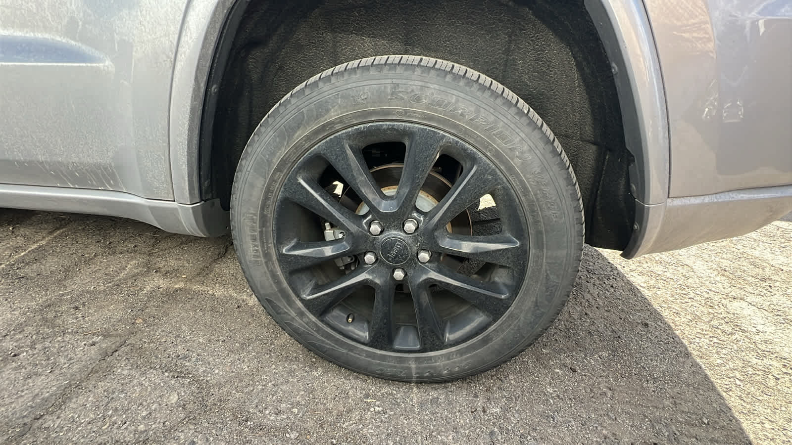 Thumbnail: 2018 Jeep Grand Cherokee - 9