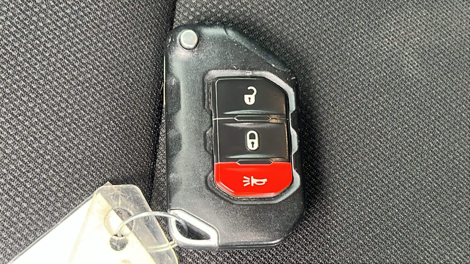 Thumbnail: 2023 Jeep Wrangler - 29