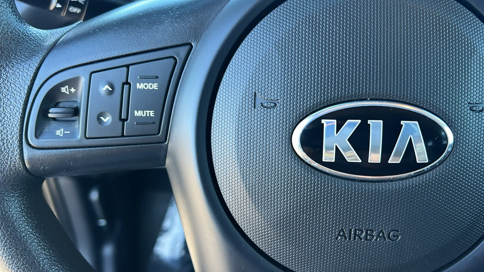 Thumbnail: 2013 Kia Soul - 18