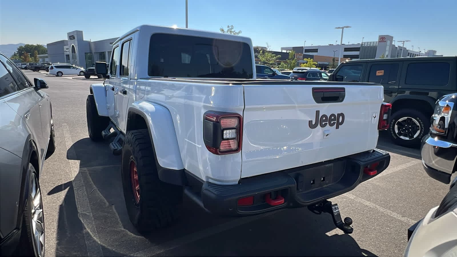 Thumbnail: 2021 Jeep Gladiator - 9