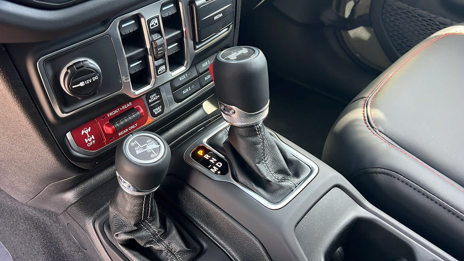 Thumbnail: 2026 Jeep Wrangler - 13