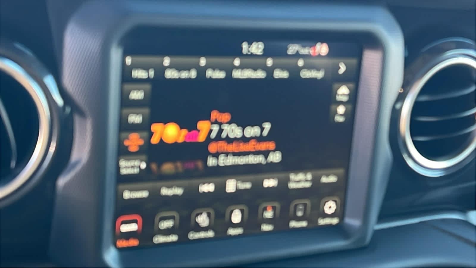 Thumbnail: 2023 Jeep Wrangler - 15