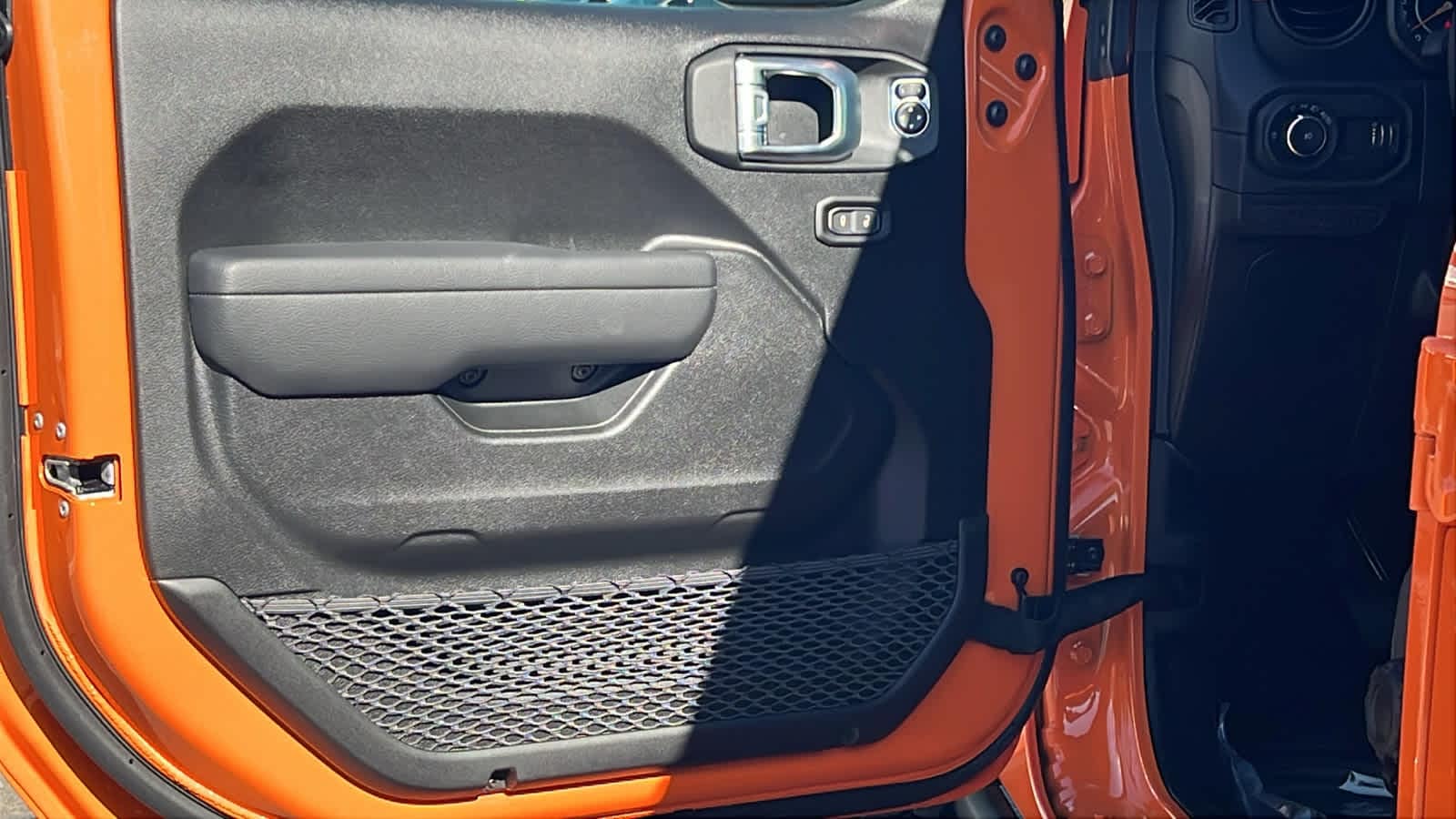 Thumbnail: 2026 Jeep Wrangler - 23