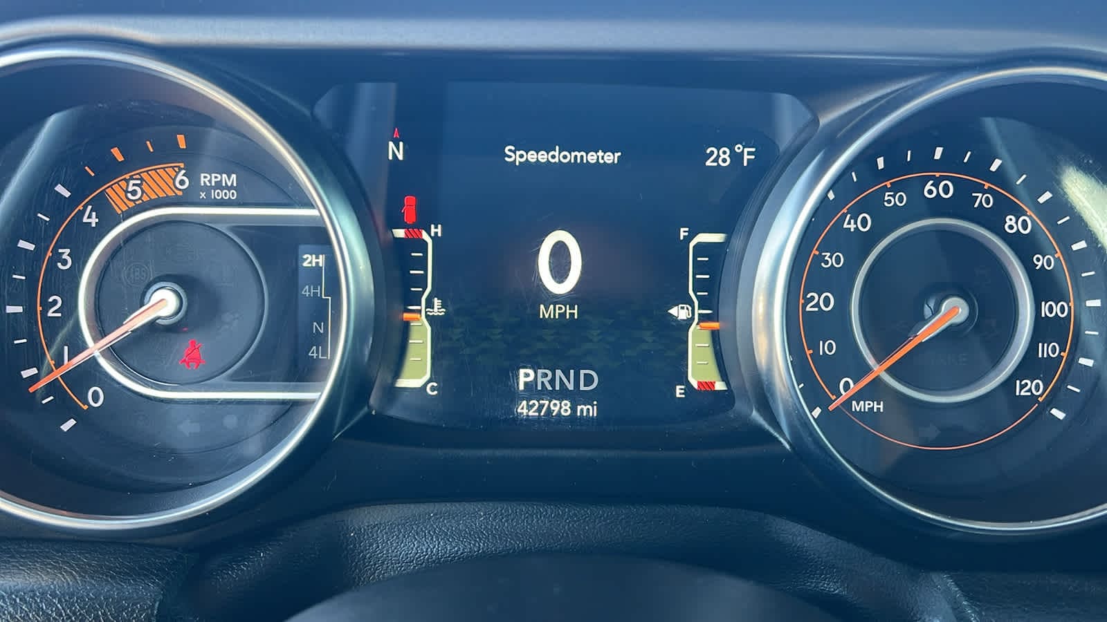 Thumbnail: 2022 Jeep Wrangler - 20