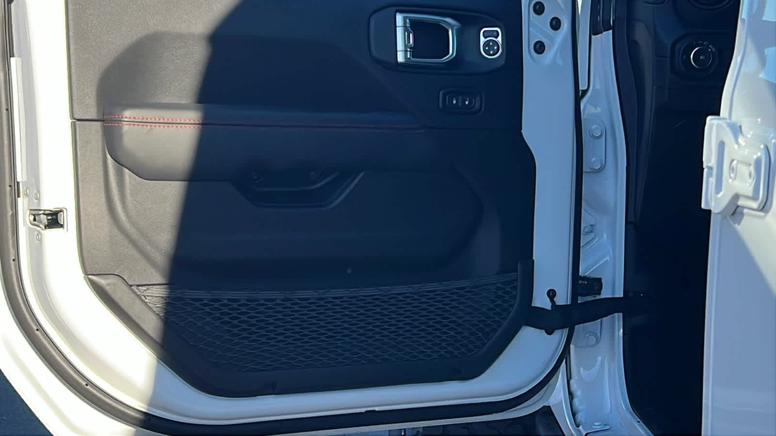 Thumbnail: 2026 Jeep Wrangler - 23