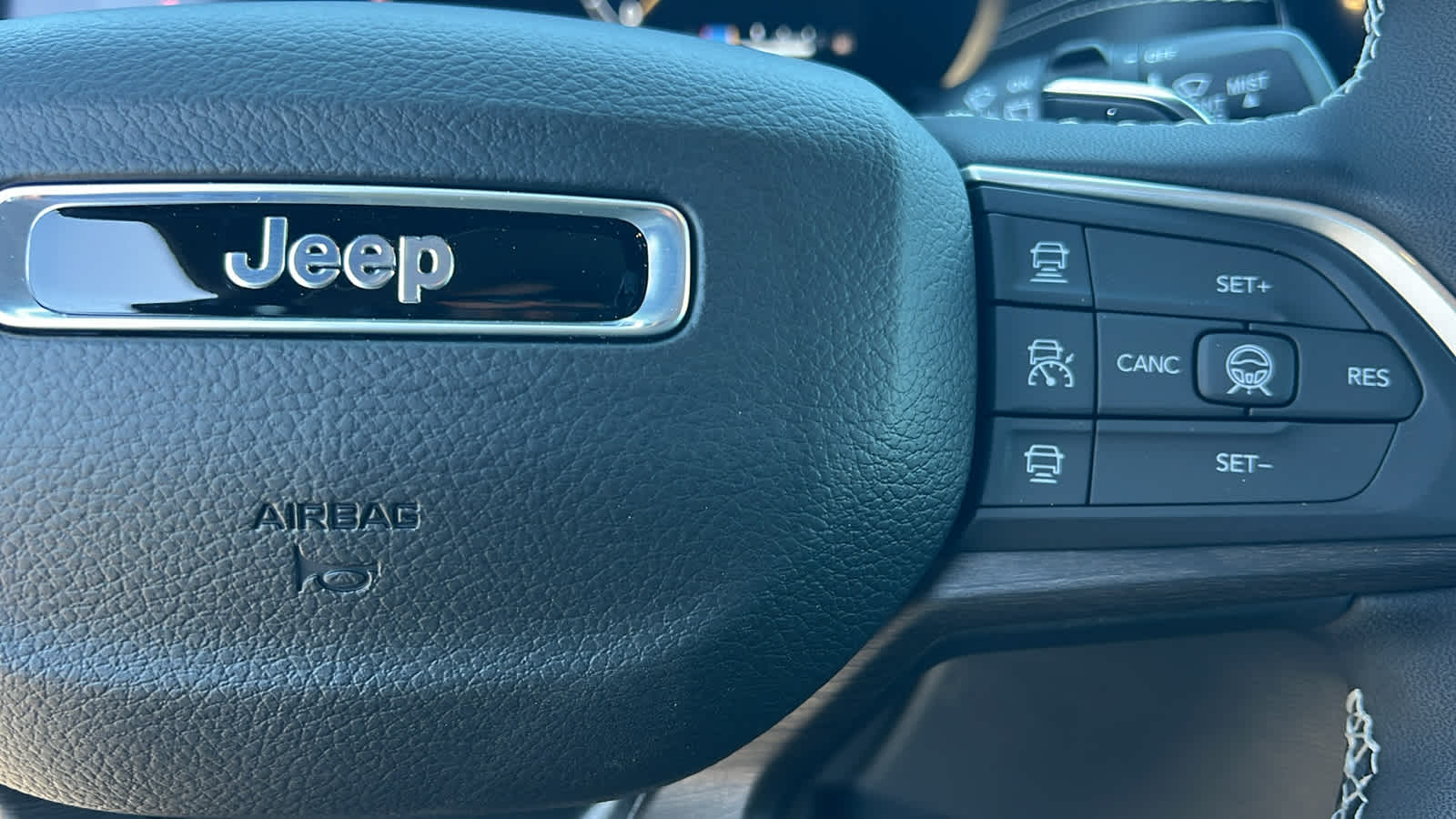 Thumbnail: 2026 Jeep Grand Cherokee L - 20