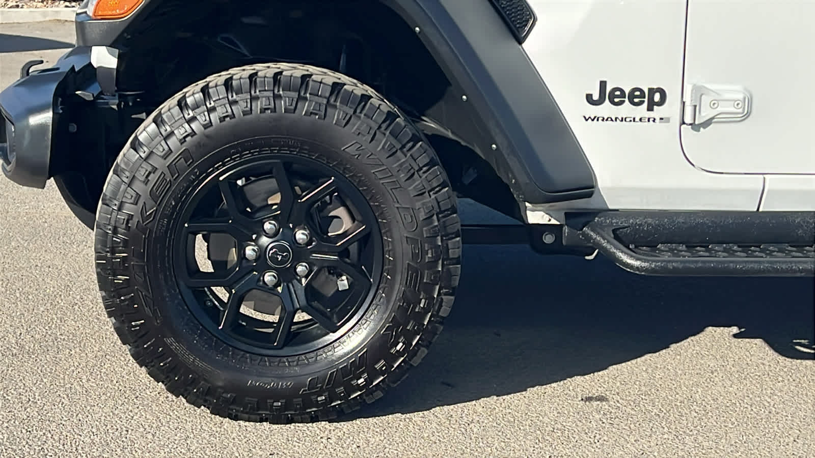 Thumbnail: 2024 Jeep Wrangler - 9