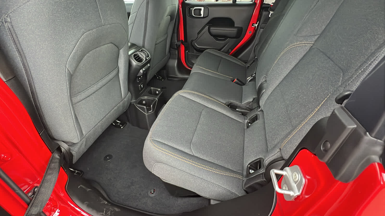 Thumbnail: 2025 Jeep Gladiator - 24