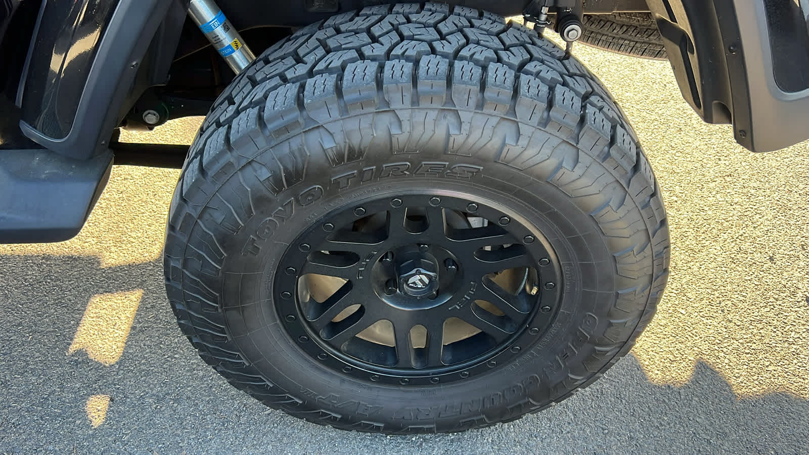 Thumbnail: 2021 Jeep Gladiator - 9