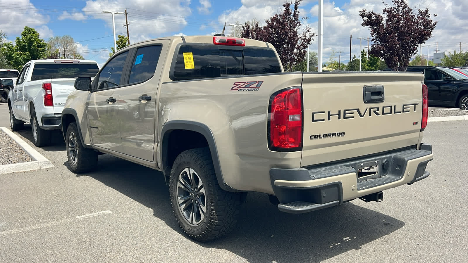 Thumbnail: 2022 Chevrolet Colorado - 7