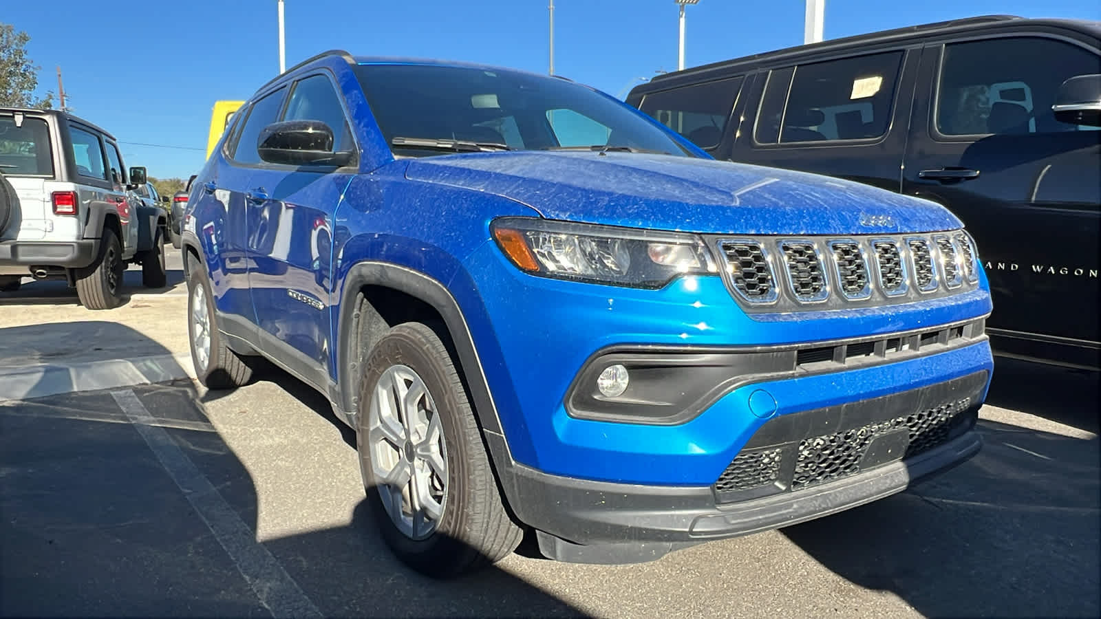 Used 2025 Jeep Compass Latitude SUV