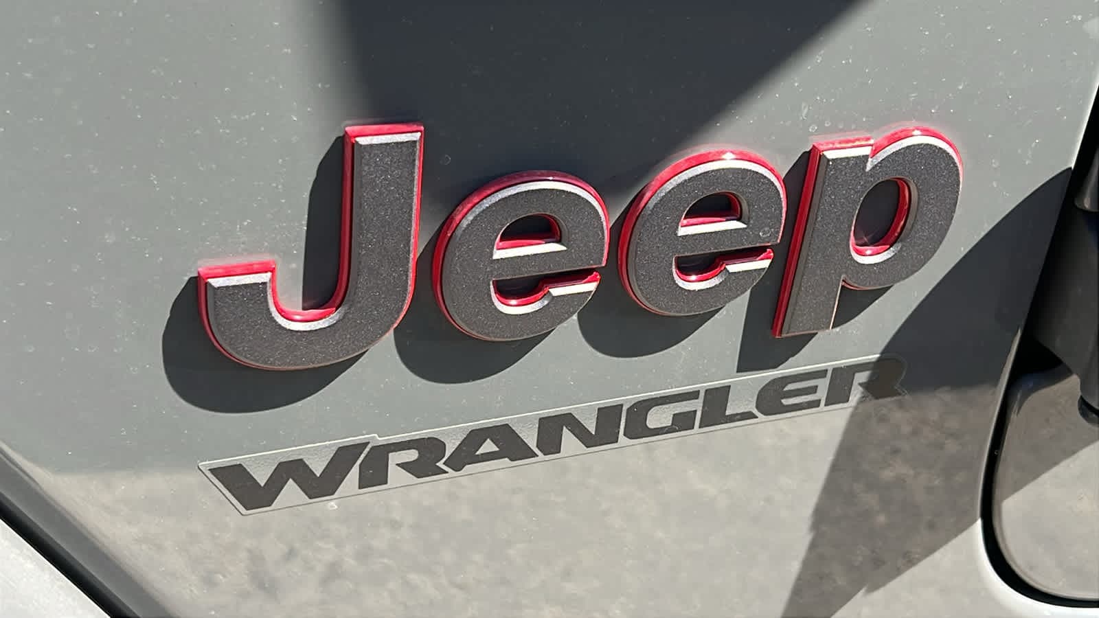 Thumbnail: 2022 Jeep Wrangler - 6