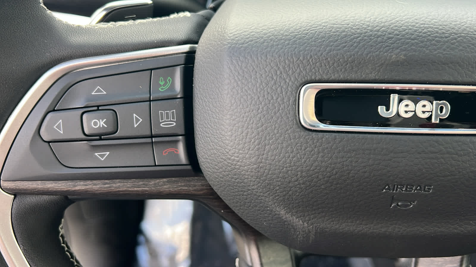 Thumbnail: 2026 Jeep Grand Cherokee - 19