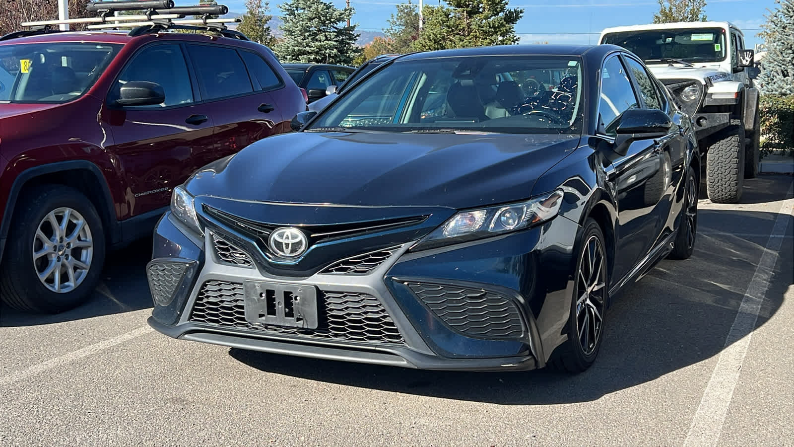 Thumbnail: 2021 Toyota Camry - 1