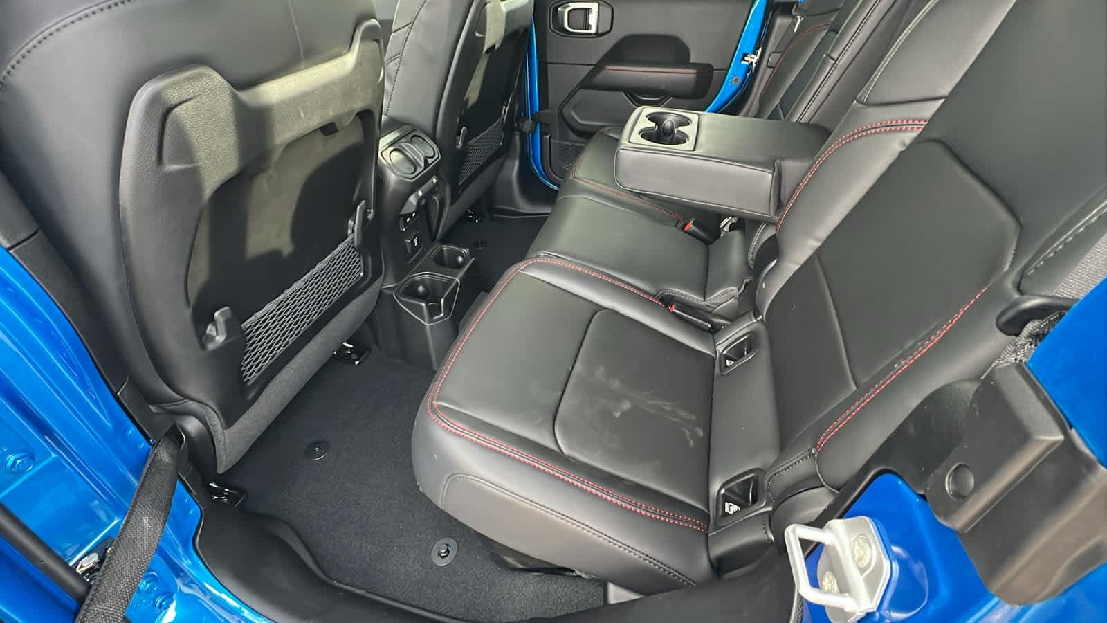 Thumbnail: 2026 Jeep Gladiator - 24