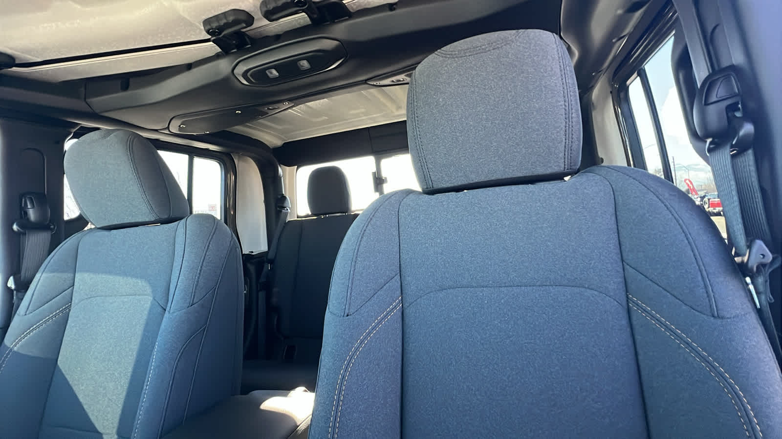 Thumbnail: 2026 Jeep Gladiator - 11