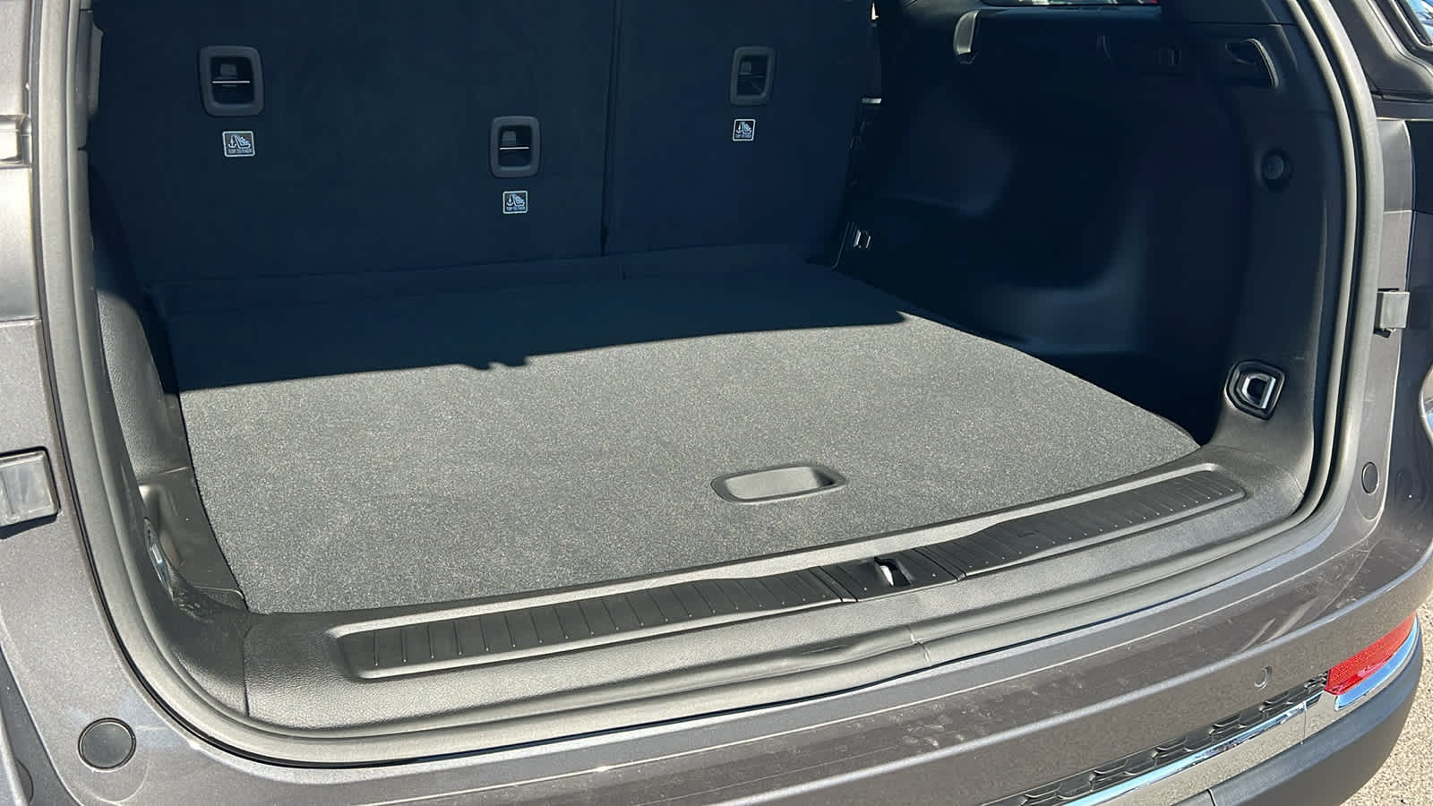 Thumbnail: 2025 Jeep Grand Cherokee - 27