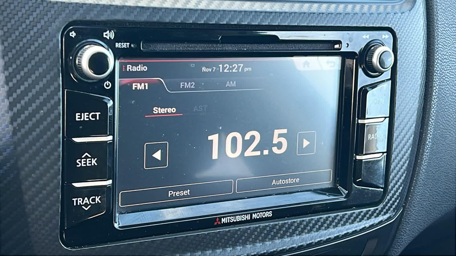 Thumbnail: 2017 Mitsubishi Outlander Sport - 15